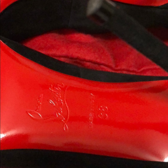Authentic Christian Louboutin Pijonina Peep-toe - Picture 6 of 8